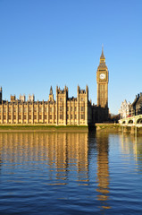Fototapeta na wymiar Parlament i Big Ben