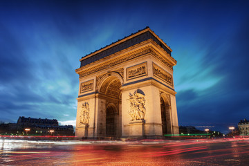 Obraz na płótnie Canvas Arc de Triomphe Paris miasto o zachodzie słońca