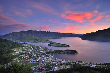 View of Queenstown, New Zealand at dusk