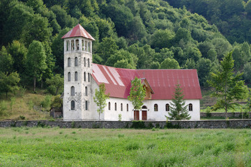Fototapeta na wymiar Kościół Vermosh, Kelmend Gmina - Albania