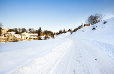 Fototapeta na wymiar the winter road