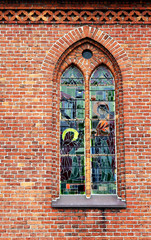 okno gotyckiego kościoła - obrazy, fototapety, plakaty