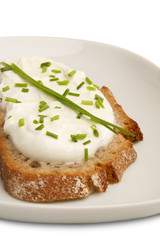 Dark bred with cheese and chives flat perspective