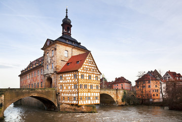 Fototapeta na wymiar Bamberg. Miejski krajobraz z rzeką Regnitz