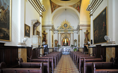 Fototapeta na wymiar Nawa kościoła Sant Salvador sanktuarium Arta Mallorca