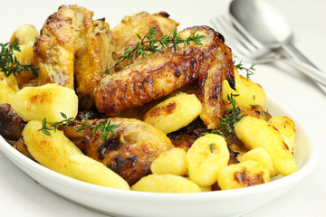Roast chicken with potatoes