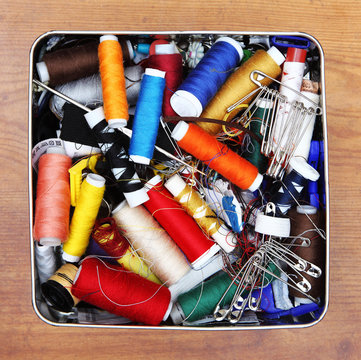 Sewing set, thread, needle, scissors, 