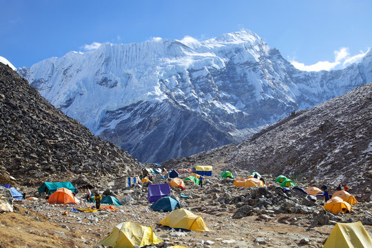 Mount Island Peak (Imja Tse) base camp, Nepal