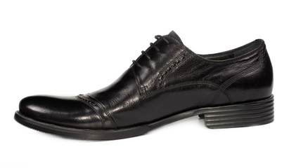 Mans low heeled classical black shoe
