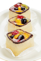 Obst-Marzipan-Törtchen