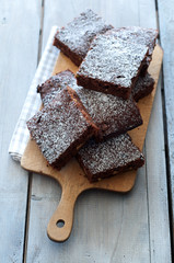 Brownies auf dem Brettchen