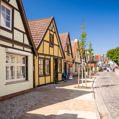 straße in warnemünde