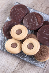 sandwich biscuits
