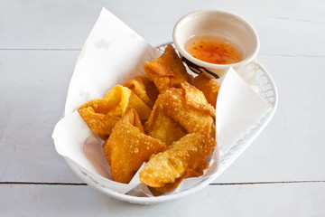 Fried Cheese Wonton