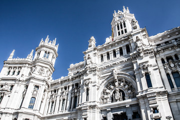 Fototapeta na wymiar Komunikacja Pałac na Plaza de Cibeles w Madrycie, Hiszpania