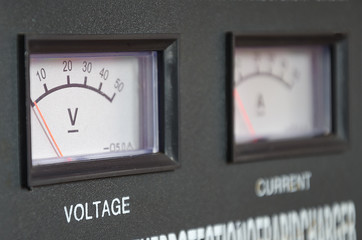 Electrical measuring instrument