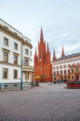 Naklejka premium Marktkirche in Wiesbaden with Hesse parliament, Germany