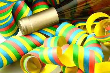 Feiern, Stimmung und Weinflasche