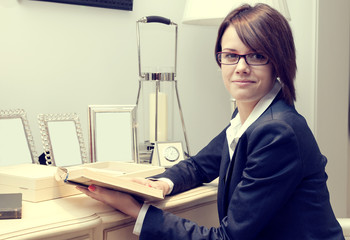 Obraz na płótnie Canvas винтажный портрет девушки в офис