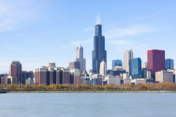 Fototapeta na wymiar Chicago downtown skyscrapers with lake Michigan