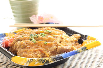 japanese cuisine, Katsudon packed lunch with tea cup