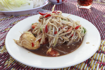 spicy papaya salad with salted crab and fermented fish