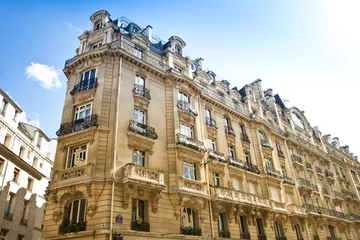 Gordijnen Oud gebouw in Parijs - huis - hoekhuis © Tiberius Gracchus
