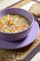 Weiße Bohnensuppe