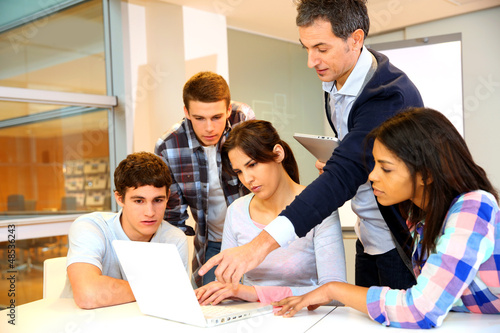responsibilities of a college student essay responsibilities of a college student essay
