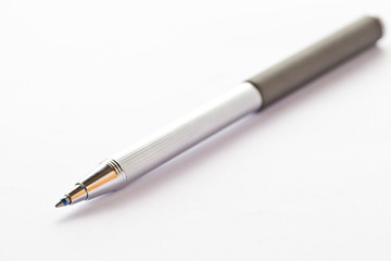 Naklejka premium close up pen on white background