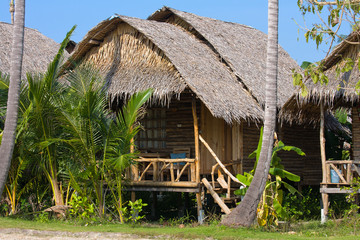 Fototapeta na wymiar Tropikalna plaża dom na wyspie Ko Phangan, Tajlandia.