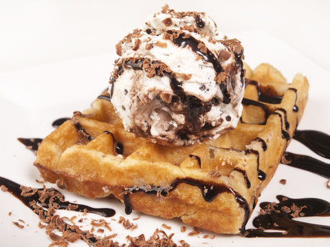 Helado con gofres
