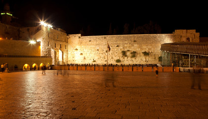 The western wall at night