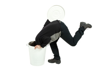 Man lonnk in the trash