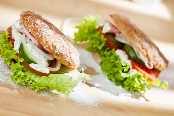 Dinkelbrötchen