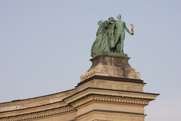 Obraz premium Budapest - Piazza degli eroi - Statua