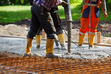 building site pour concrete