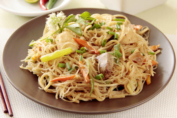 Noodles on the plate