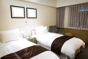 Fototapeta na wymiar Wnętrze nowoczesnego hotelu komfortowym pokoju