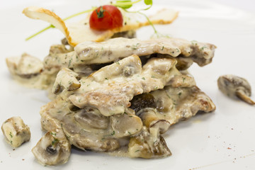 Язык под сыром