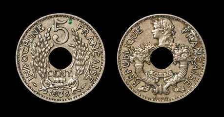 Antique coin of 5 centimes