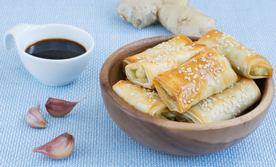 Baked rolls made from filo dough