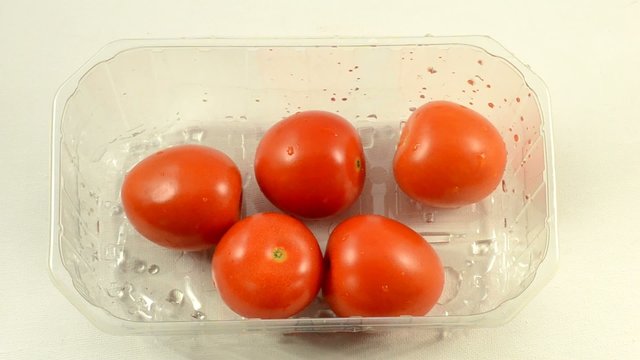 Frische Tomaten aus dem Supermarkt