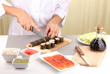 Making rolls © Africa Studio
