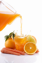 succo di arancia limone e carota