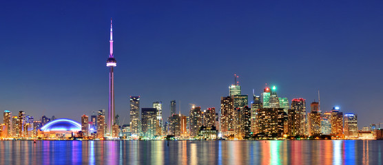 Toronto cityscape © rabbit75_fot