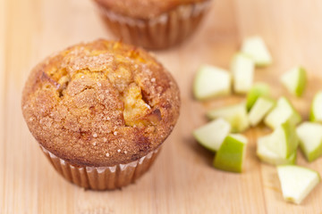 Muffins with apple