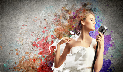 Female blonde singer