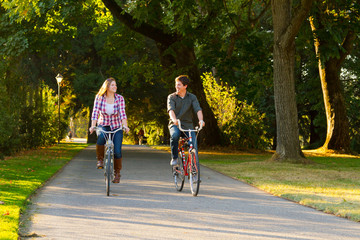 Fototapeta premium Couple with Bikes