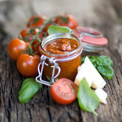 Pesto, rot